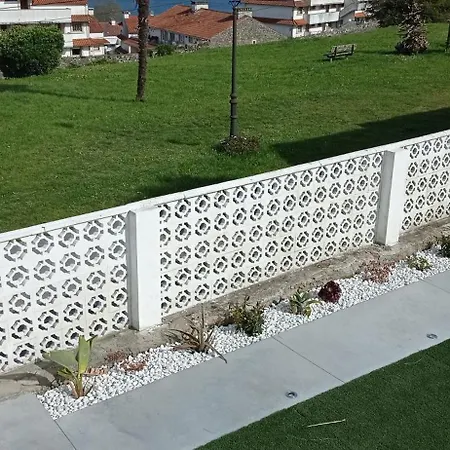 펜션 Casa Con Vistas En El Camino De Santiago Con Xacobeo Ferry A 400 M Y Playa A 750 M *